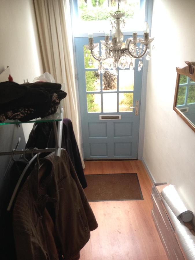 Back-Stage Bed & Breakfast Наймеген Екстериор снимка