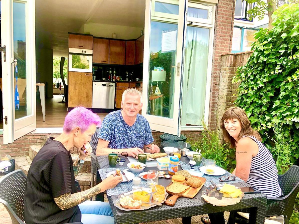 Back-Stage Bed & Breakfast Наймеген Екстериор снимка