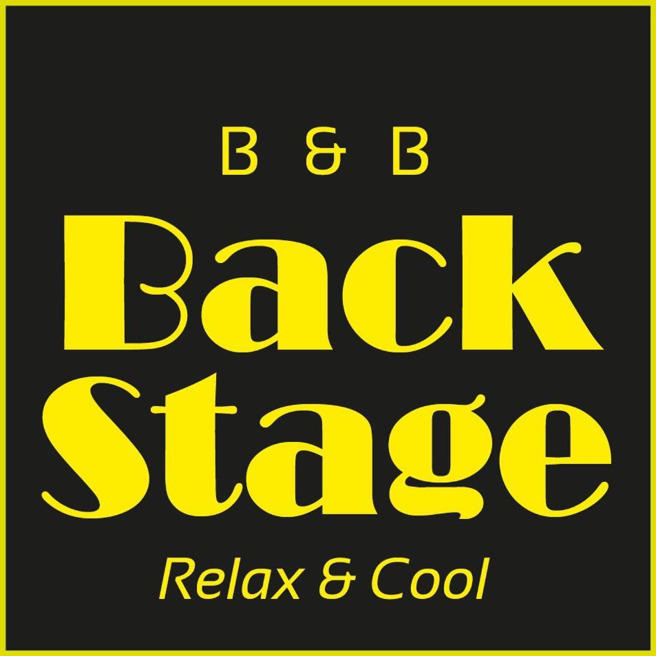 Back-Stage Bed & Breakfast Наймеген Екстериор снимка
